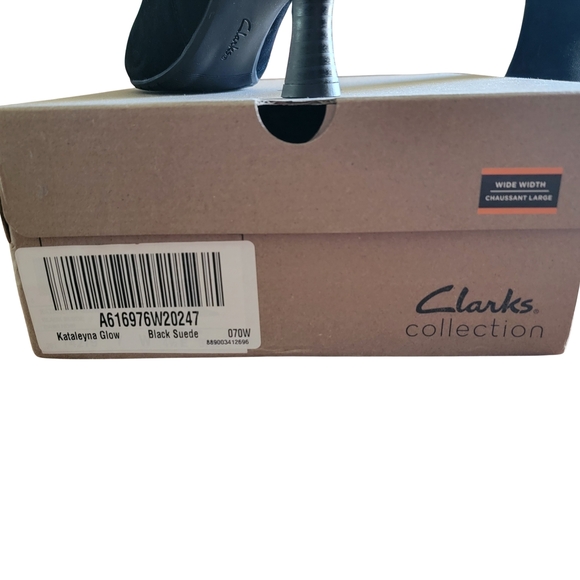 Clarks Womens Kataleyna Glow Ankle Boot  - Black Suede Kitten Heal NWT Sz 7W - Picture 8 of 10